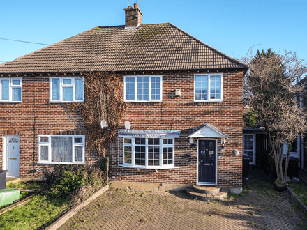 Three Bedroom Family Home - Potential to Extend - Large Garden